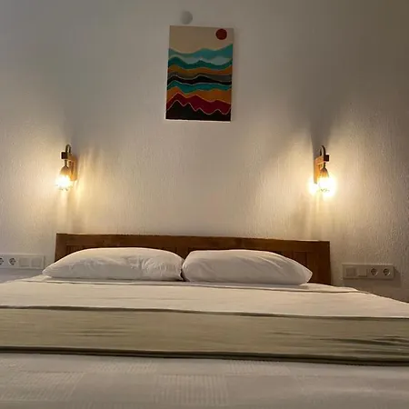 Nirvana Boutique *