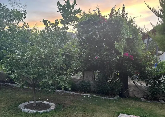 Nirvana Boutique * Datça